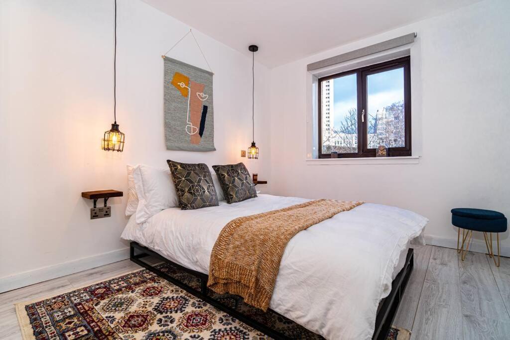 Stylish City Pad With Free Private Parking Glasgow Exterior foto